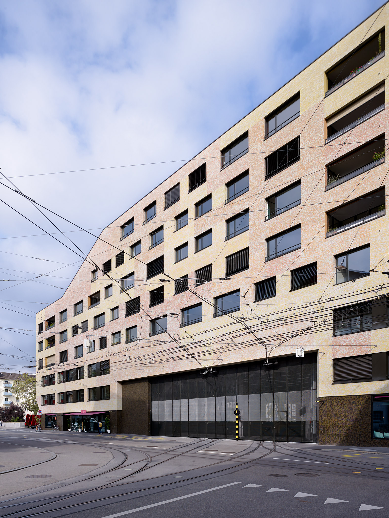 E14520 Alpa 045681 SCREEN